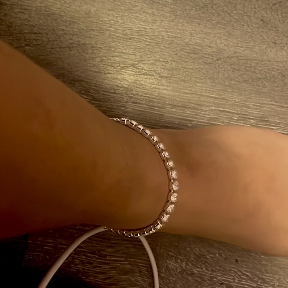 Ankle bracelet diamonds